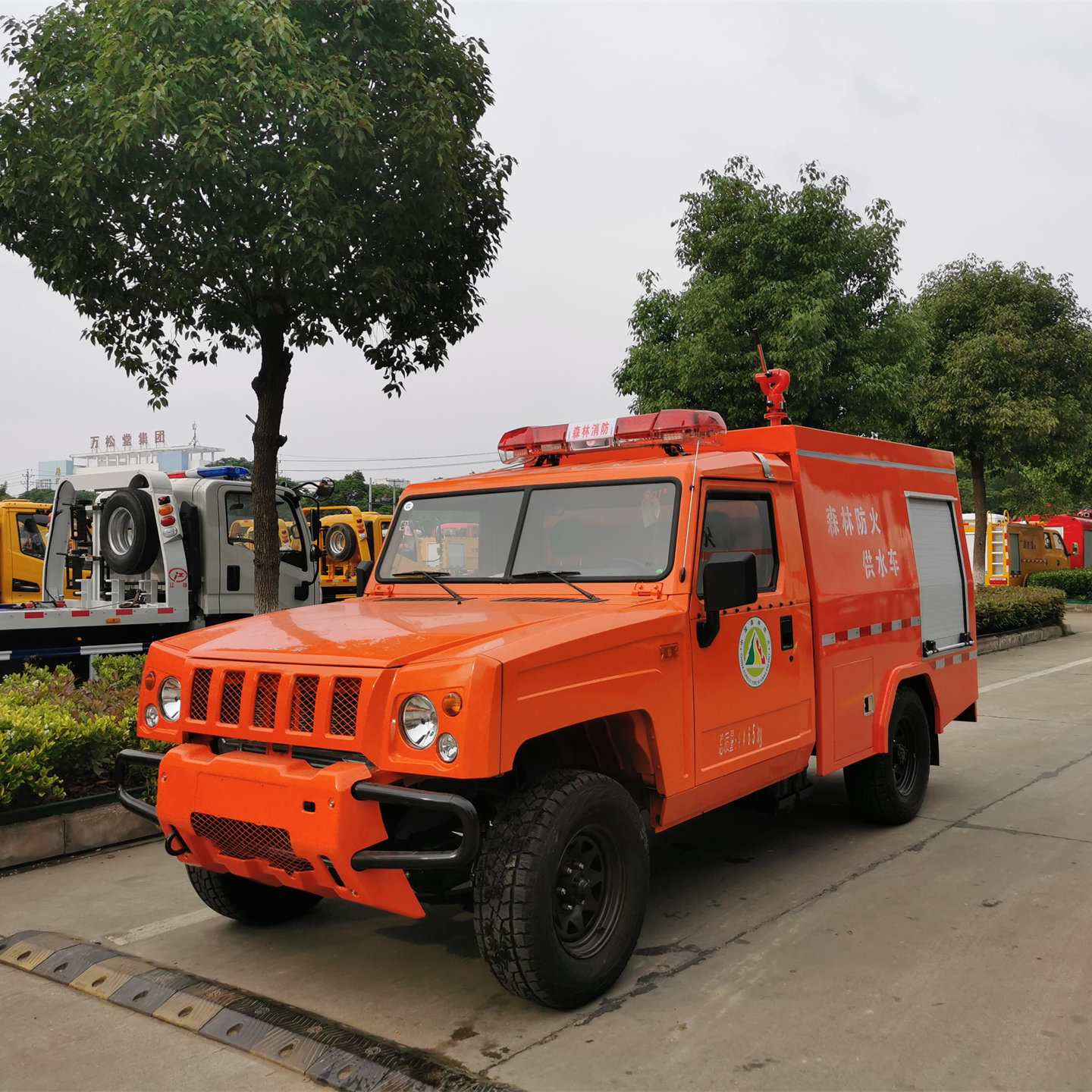 勇士四驅(qū)救險車